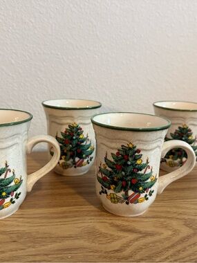 Set of 4 Vintage Mikasa Festive Season Mugs
